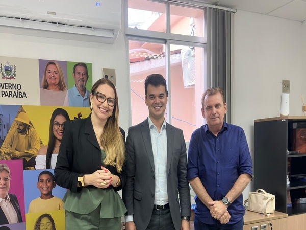 Em agenda na capital, ao lado do deputado Chico Mendes, prefeita Denise busca mais investimentos para Bom Jesus