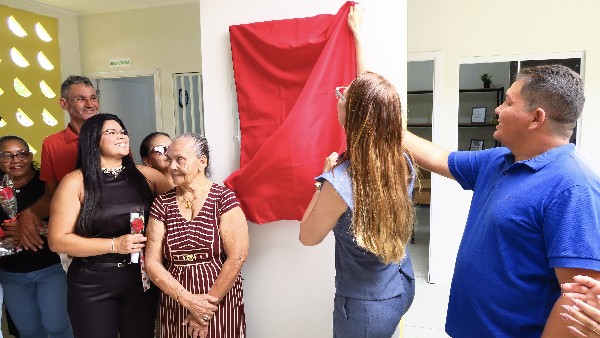 Mais Transformação: Prefeita de Bom Jesus, Denise Bayma entrega Escola João Braúna no Distrito São José Img15 600x400 - Mais Transformação: Prefeita de Bom Jesus, Denise Bayma entrega Escola João Braúna no Distrito São José