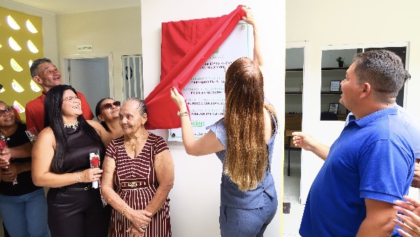 Mais Transformação: Prefeita de Bom Jesus, Denise Bayma entrega Escola João Braúna no Distrito São José Img16 600x400 - Mais Transformação: Prefeita de Bom Jesus, Denise Bayma entrega Escola João Braúna no Distrito São José