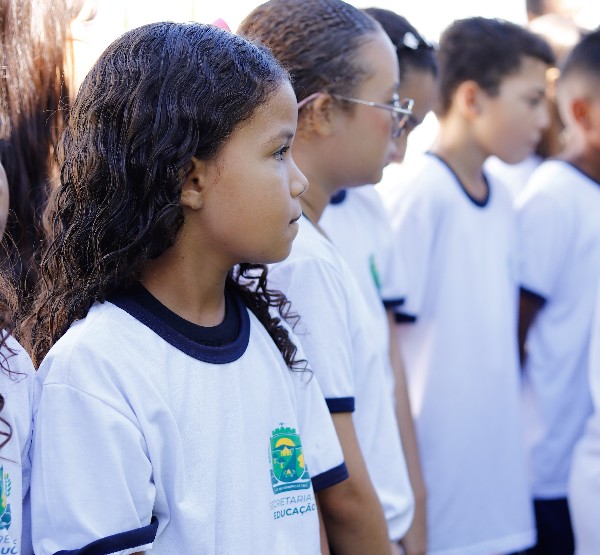 Mais Transformação: Prefeita de Bom Jesus, Denise Bayma entrega Escola João Braúna no Distrito São José Img23 600x400 - Mais Transformação: Prefeita de Bom Jesus, Denise Bayma entrega Escola João Braúna no Distrito São José
