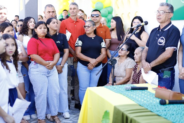 Mais Transformação: Prefeita de Bom Jesus, Denise Bayma entrega Escola João Braúna no Distrito São José Img24 600x400 - Mais Transformação: Prefeita de Bom Jesus, Denise Bayma entrega Escola João Braúna no Distrito São José