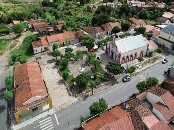 Prefeita Denise Bayma sanciona lei que cria sistema de avaliação dos serviços públicos e fortalece transparência