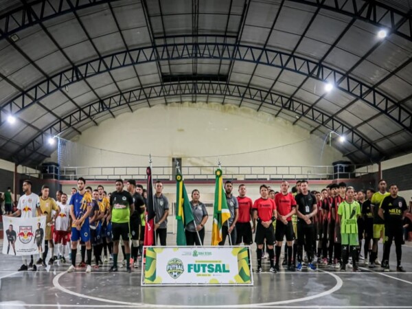 Iniciativa: aulas de vôlei e abertura do 2º campeonato município de futsal, movimentam o esporte, em Bom Jesus